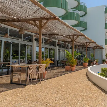 Sol Da Rocha 3 Castelos Apartamento *